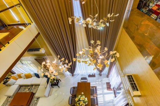 Luxurious Living in Parañaque City: 6BR House and Lot for Sale